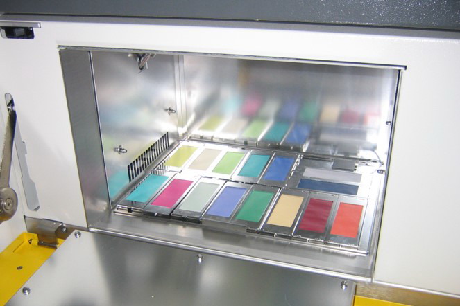 Suntest XLS stołowy aparat z lampą ksenonową